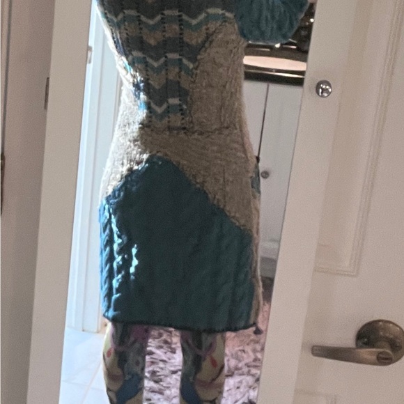 Knit crochet Sweater Cardigan Duster. Handmade and purchased in Brazil.Size S/M - Picture 8 of 9